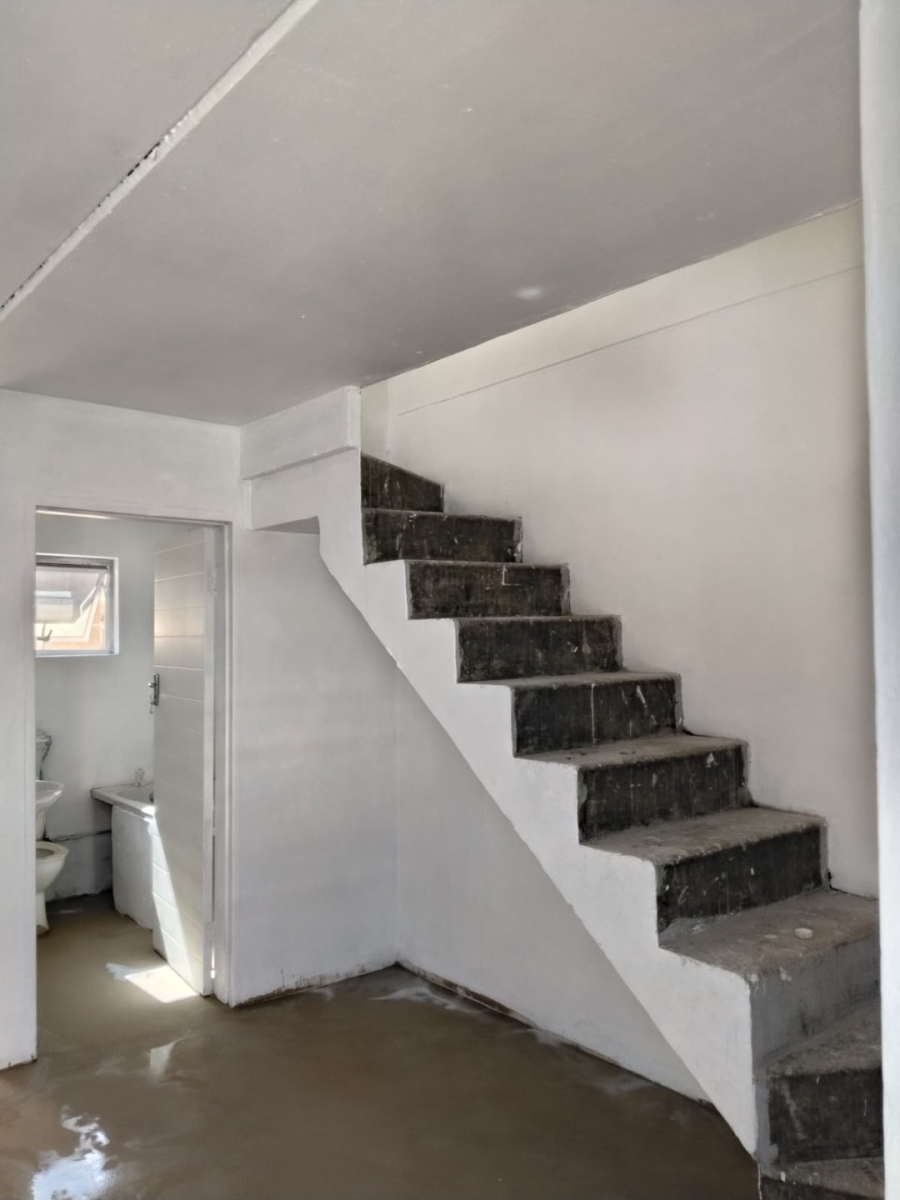 2 Bedroom Property for Sale in Delft Western Cape